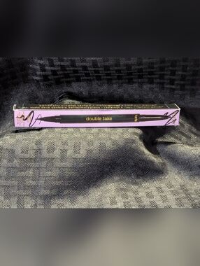 Tarte Double Take  2 In 1 Eyeliner Pencil - Black.